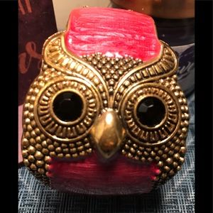 Chunky Fuchsia Owl bracelet w/gold & black stones.
